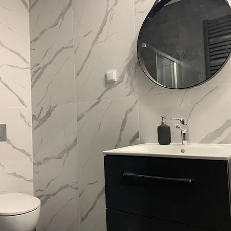 W Apartmán Varšava