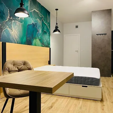 W Apartment *